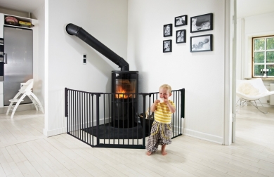 BABY DAN OLAF X WIDE Turvaportti, Musta