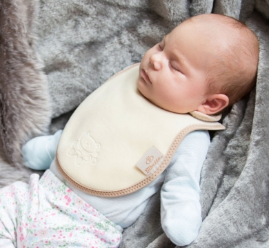BIBETTA Plush Newborn Baby Bib, Cream